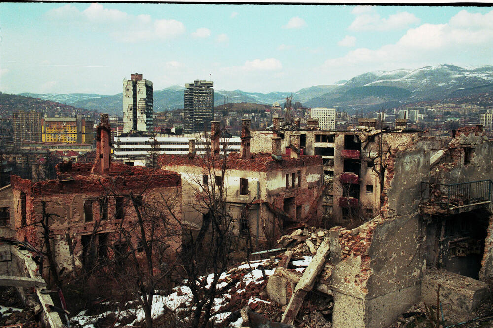Panorama Sarajeva u martu 1996. godine (ilustracija), Foto: Shutterstock