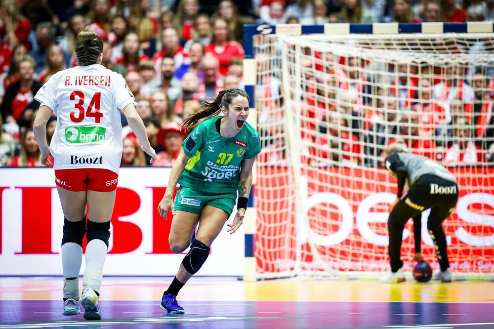 Nina Bulatović, Foto: IHF