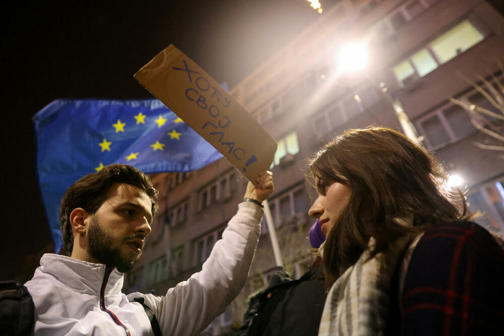 Sa protesta u Beogradu, Foto: Rojters