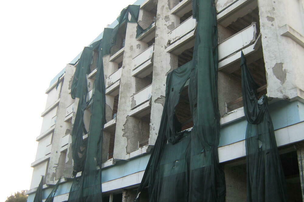 Capital Estate kupio Lido 2006. godine: Stari hotel Lido, Foto: Samir Adrović