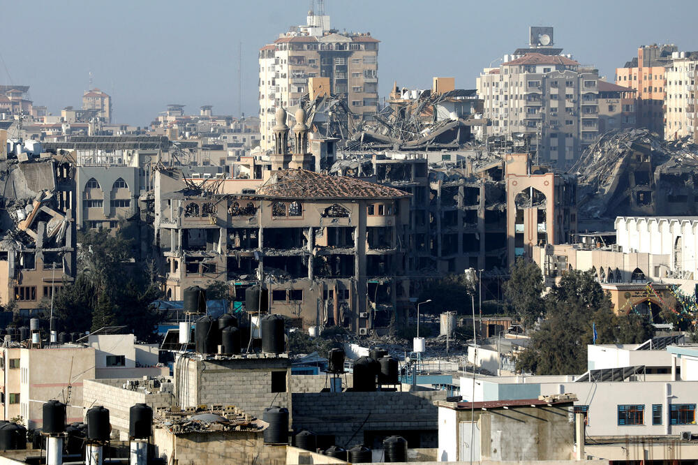 U izraelskim napadima uništen je i Islamski univerzitet, Foto: Reuters