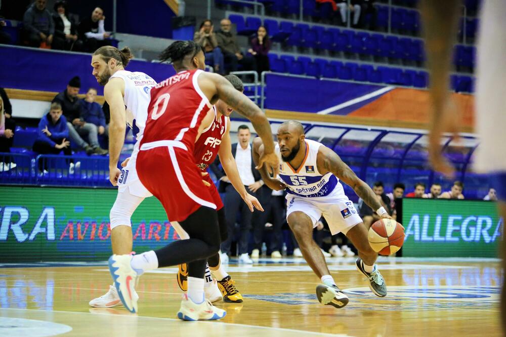 Kobne greške Mareja u finišu dozvolile FMP-u da uveća razliku na dnu tabele, Foto: Mornar/Media Pro