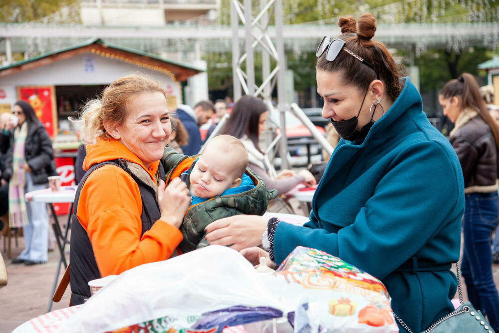 <p>Sa mališanima su se družili neki od najboljih crnogorskih sportista, ispred Fudbalskog saveza, Košarkaškog saveza, Rukometnog saveza, košarkaši "Budućnosti" i automobilista Filip Kunčer</p>