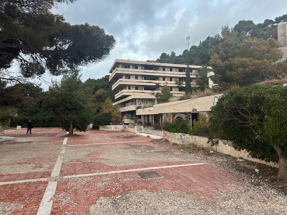 <p>Kada su takva sramota i zločin u pitanju - nema nevinih</p>