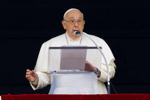 Pope: Africans most against blessings for LGBT couples