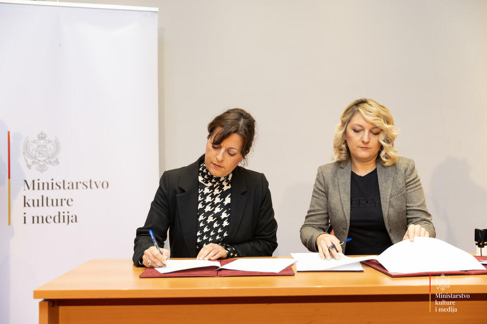 Sa potpisivanja ugovora, Foto: Marko Gardašević