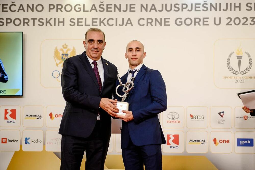 Simonović i Dulović