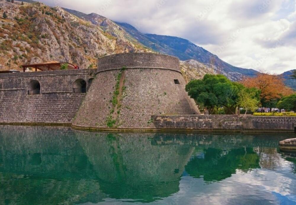 Montenegro coastline, Kotor walls