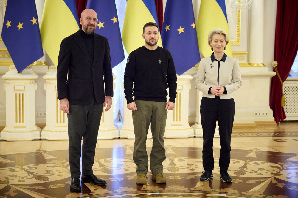 Volodimir Zelenski, Ursula fon der Lajen i Šarl Mišel na samitu u Kijevu u februaru ove godine