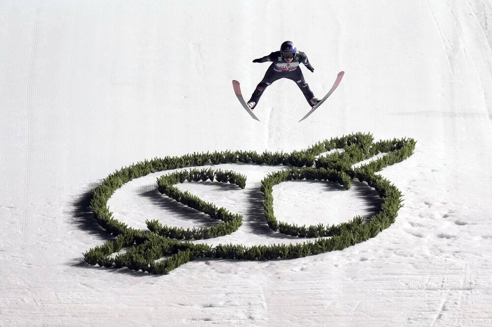 Velinger je bio sjajan u Oberstdorfu, Foto: Beta/AP