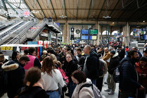 Eurostar: All trains canceled due to flooding of the track in the south...