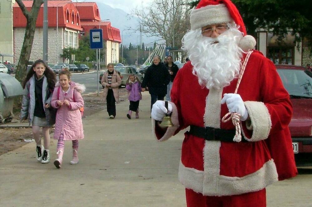 Santa Claus in Podgorica, Photo: Vijesti.me