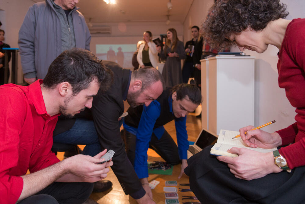 “5 kuća 1 puta 1 puta 3”, višemedijska instalacija, Muzej i galerija Tivat, 2018.