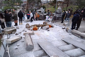 Jak zemljotres pogodio Japan, vlasti povuke upozorenje na cunami