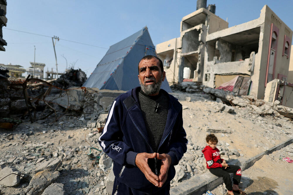 Palestinac kojem su u izraelskom napadu ubijeni supruga, šestoro djece i dvoje unučadi