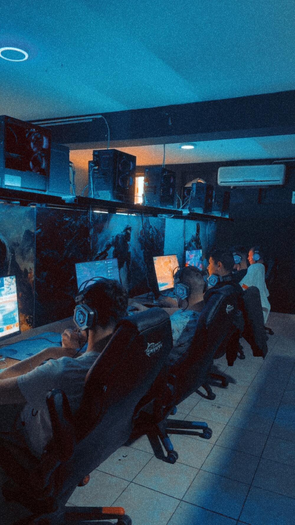 Gledajući druge kako igraju, odlučila da se oproba u gamingu