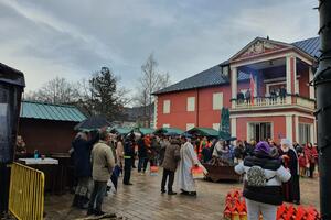 Tensions on Dvorski trg in Cetinje, a major incident between...