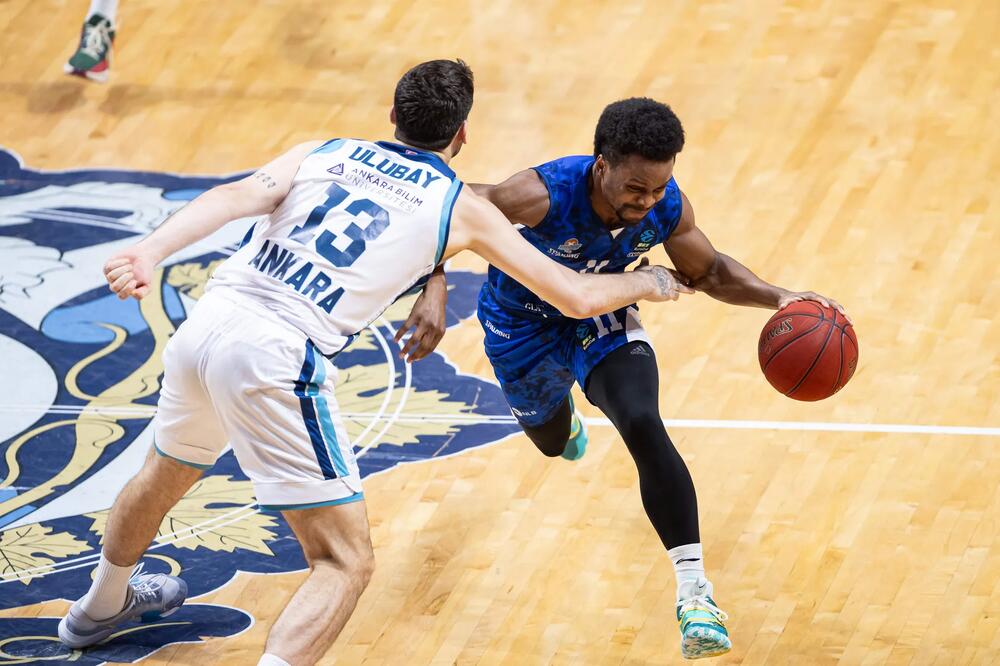 Jogi Ferel vjeruje da će sve biti lakše uz huk sa tribina Morače, Foto: Eurocup