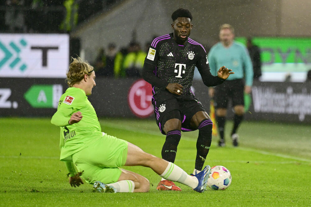 Dejvis je propustio zbog povrede utakmice blama za klub Bajernovog rejtinga, Foto: Reuters