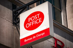 Stotine britanskih poštara pogrešno osuđenih zbog krađe i prevare...