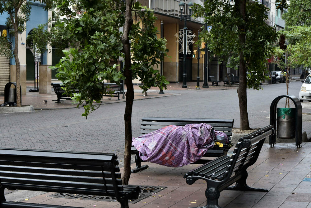 <p>Više od 130 članova zatvorskog osoblja zatvorenici drže kao taoce u pet zatvora</p>