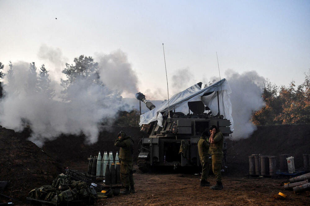 Izraelski vojnici u blizini granice s Libanom, Foto: Reuters