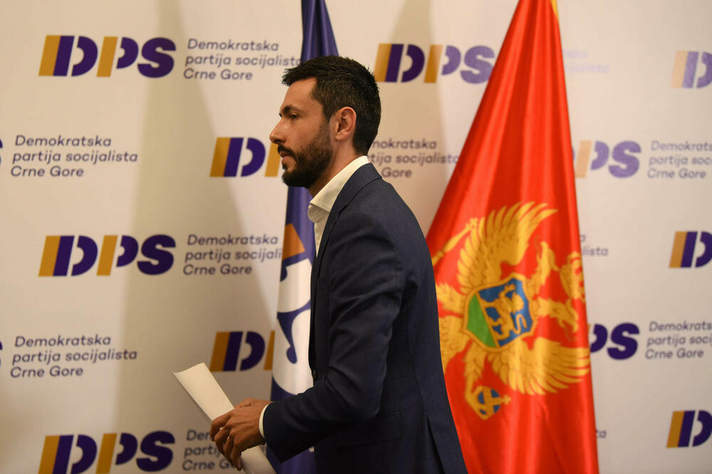 Iz DPS-a nijesu odgovorili po kojoj su cijeni prodali zemljište: šef DPS-a Danijel Živković, Foto: BORIS PEJOVIC