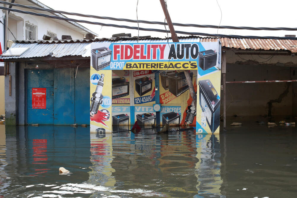 <p>"SZO će pružiti podršku vladi kako bi ona spasila živote ljudi i obezbijedila im pristup ključnim uslugama", rekao je Lusijen Manga, predstavnik te organizacije u Kongu, prenosi Radio Slobodna Evropa</p>