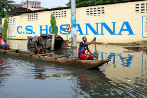FOTO Poplave u Kongu: Stotinama hiljada ljudi hitno potrebna pomoć