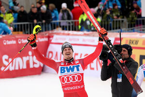 Feler pobijedio u slalomu u Vengenu