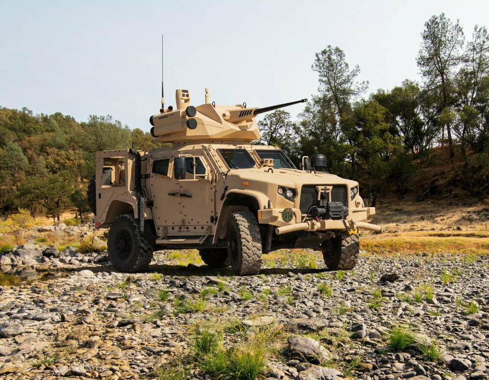 JLTV sa SAMSON RCWS stanicom topom i SPIKE raketama
