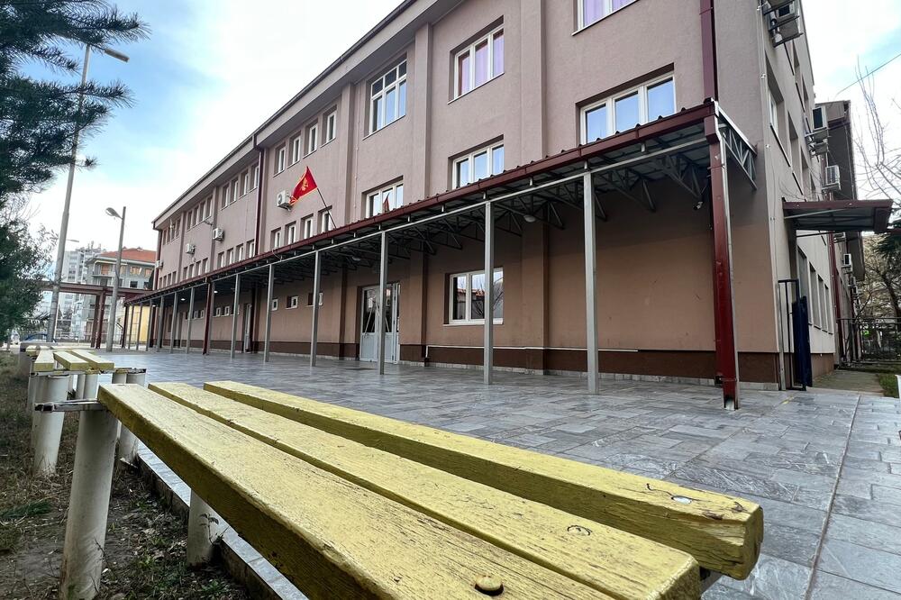 Škola Vaso Aligrudić (Ilustracija), Foto: facebook.com/elektropg