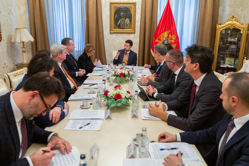 Sa sjednice, Foto: Kabinet predsjednika Crne Gore