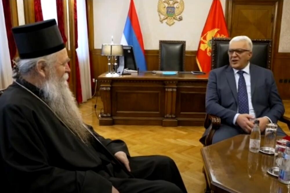 Joanikije i Mandić, Foto: Screenshot/TV Vijesti