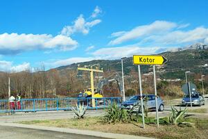 Počeli radovi na bulevaru Jaz - Tivat