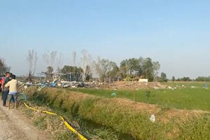 Eksplozija sravnila sa zemljom fabriku pirotehničkih sredstava u...