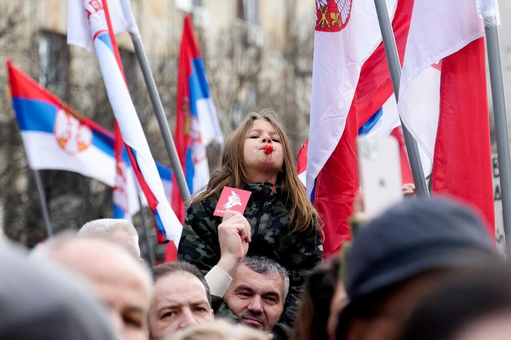 Sa protesta u Srbiji protiv kako su kazali organizatori izborne krađe, Foto: Reuters