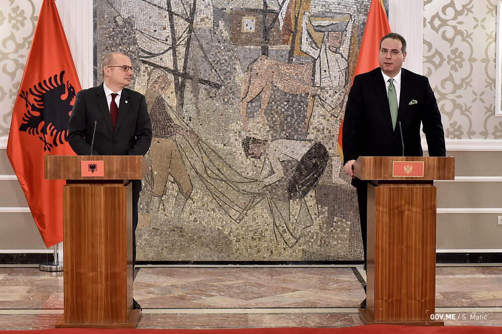 Ivanović i Hasani, Foto: Ministarstvo vanjskih poslova