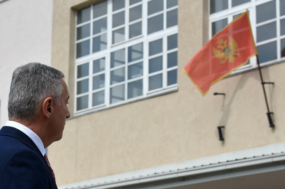 Šta li će šef odlučiti, pitaju se kavčani: Đukanović uoči glasanja 2023. (ilustracija), Foto: BORIS PEJOVIC