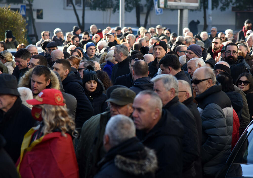 <p>Istoričar i profesor FCJK-a pred sudom zbog stavova koje je iznio u kolumni</p>