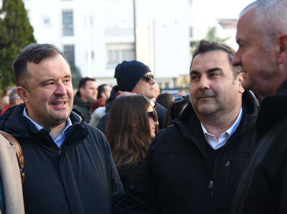 <p>Istoričar i profesor FCJK-a pred sudom zbog stavova koje je iznio u kolumni</p>