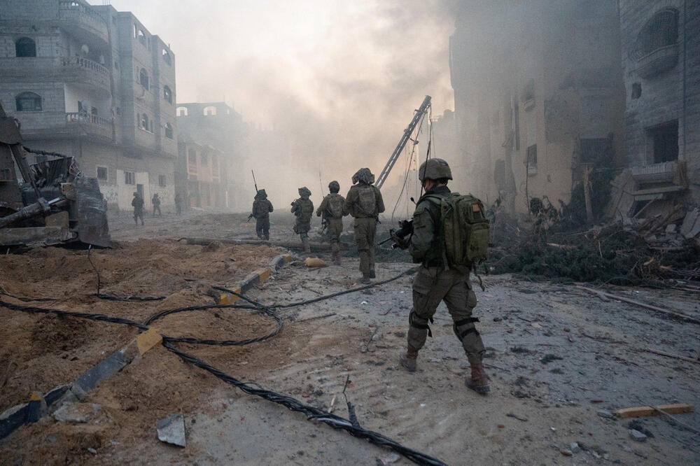 Izraelski vojnici u Gazi, Foto: Rojters