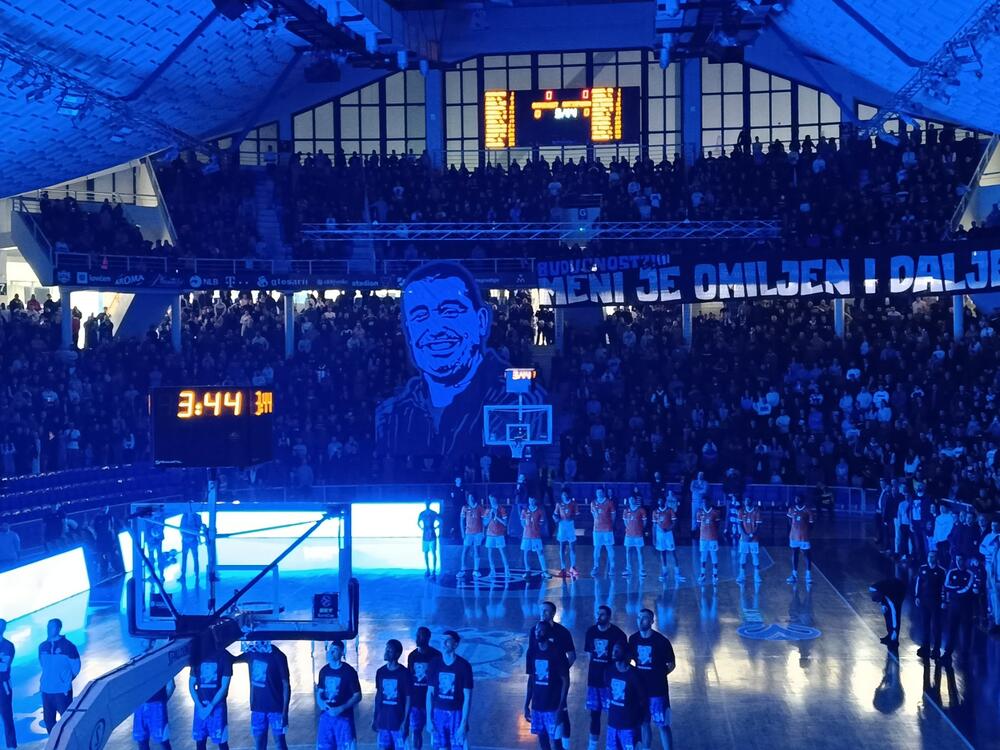 <p>Budućnost Voli je na kraju poražena - 80:84 nakon produžetka</p>