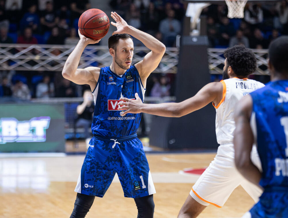 <p>Budućnost Voli je na kraju poražena - 80:84 nakon produžetka</p>