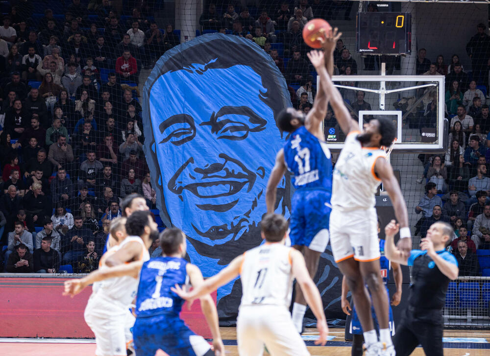 <p>Budućnost Voli je na kraju poražena - 80:84 nakon produžetka</p>