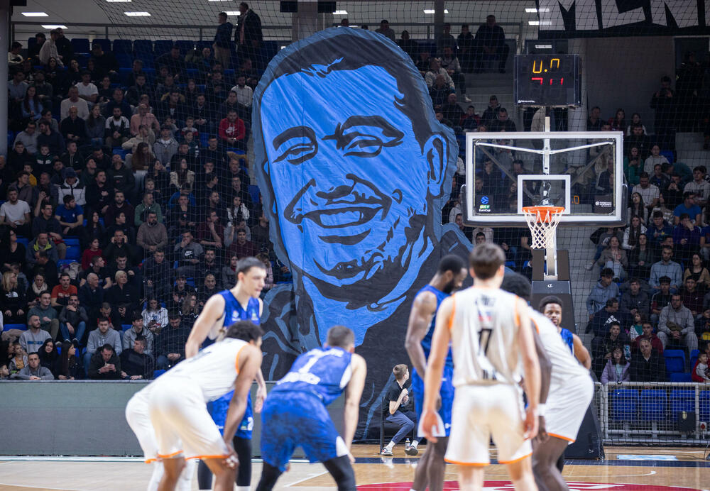 <p>Budućnost Voli je na kraju poražena - 80:84 nakon produžetka</p>