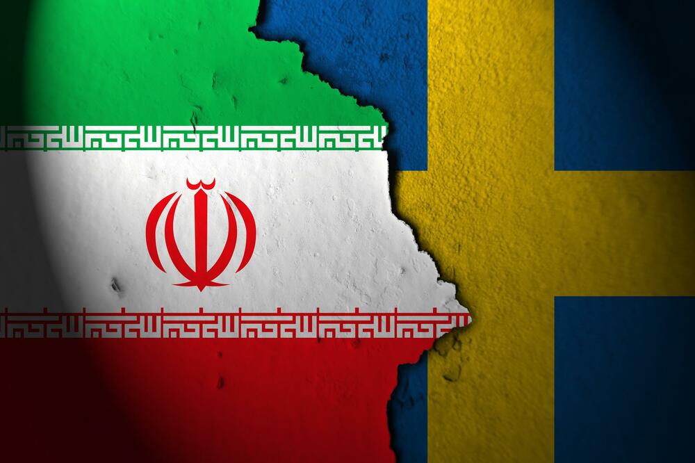 Zastave Irana i Švedske (Ilustracija), Foto: Shutterstock