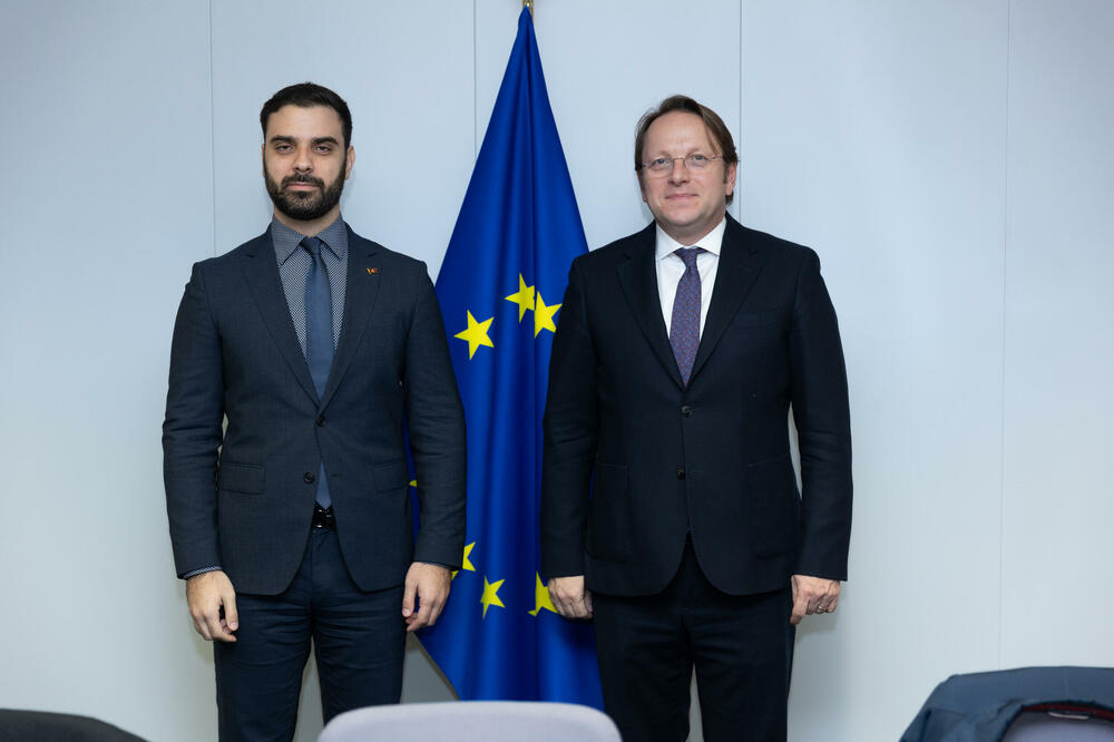 Radulović i Varhelji, Foto: Ministarstvo saobraćaja i pomorstva