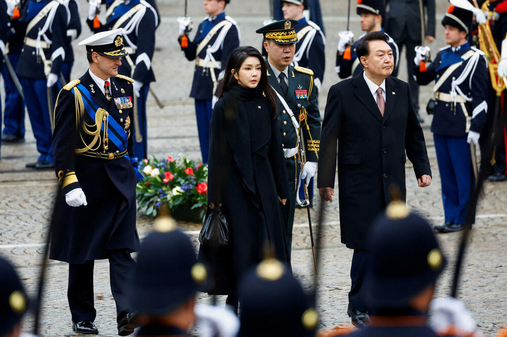 Južnokorejski predsjednik sa suprugom u Amsterdamu 2023., Foto: Rojters