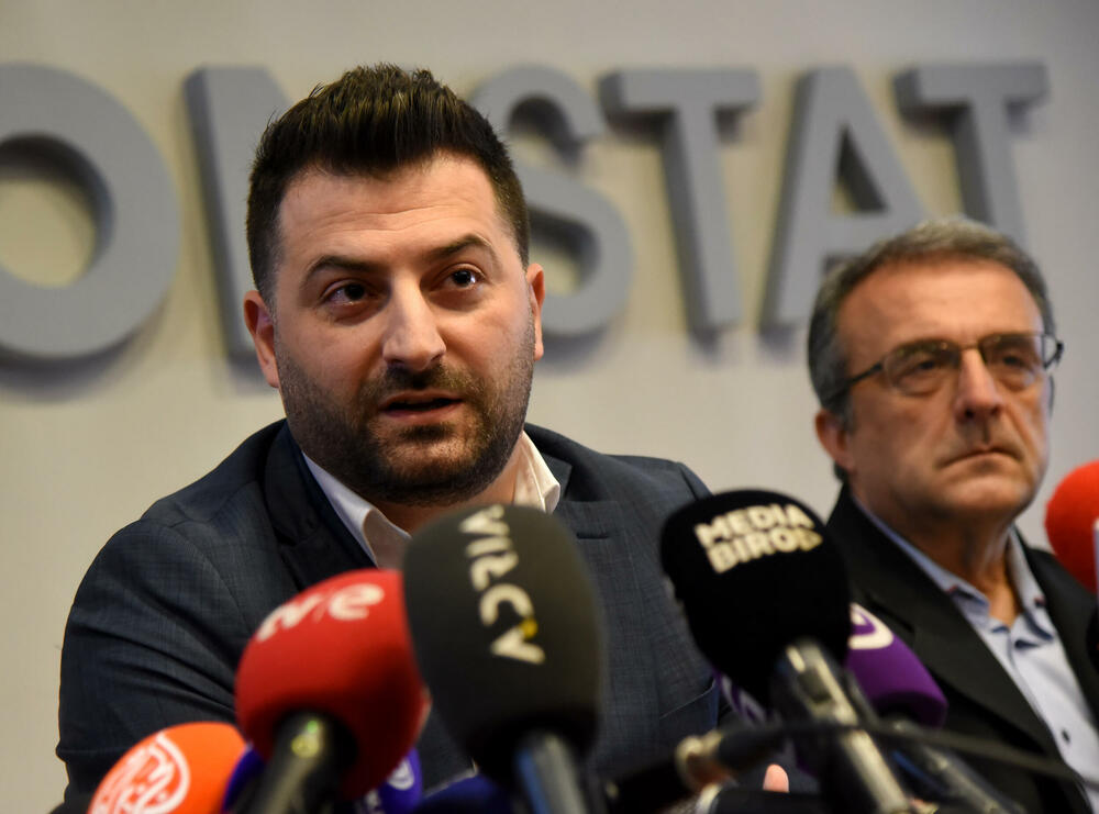 Pres konferencija o popisu, Miroslav Pejović